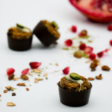 Granatapfel-Grüntee-Trüffel mit Müslihäubchen